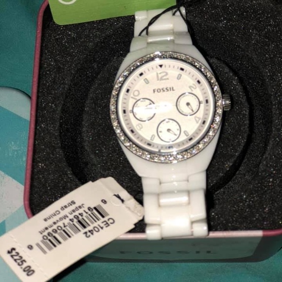 Brand New Fossil Watch - Picture 3 of 6